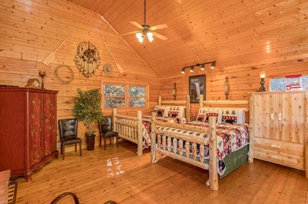Smokey Max Holiday home Pigeon Forge